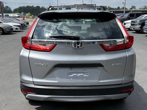 Used 2017 Honda CR-V LX image 4