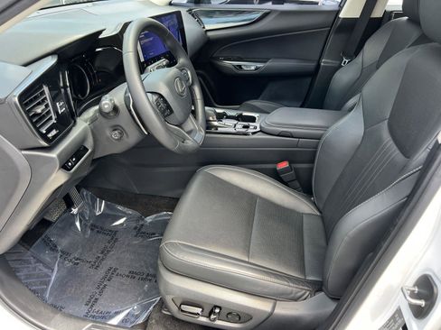 Certified 2024 Lexus NX 250 FWD w/ Cold Area Package image 9