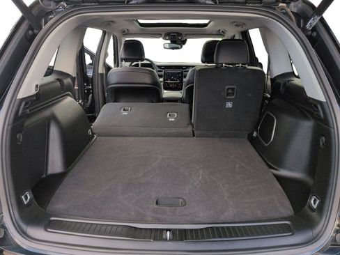 Used 2023 Jeep Grand Cherokee 4WD 4xe image 28