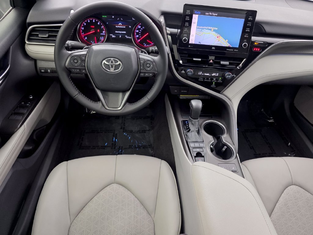 Used 2021 Toyota Camry XSE w/ Navigation Package FWD image 13