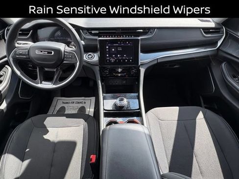 Used 2022 Jeep Grand Cherokee L Laredo w/ Luxury Tech Group I RWD image 22