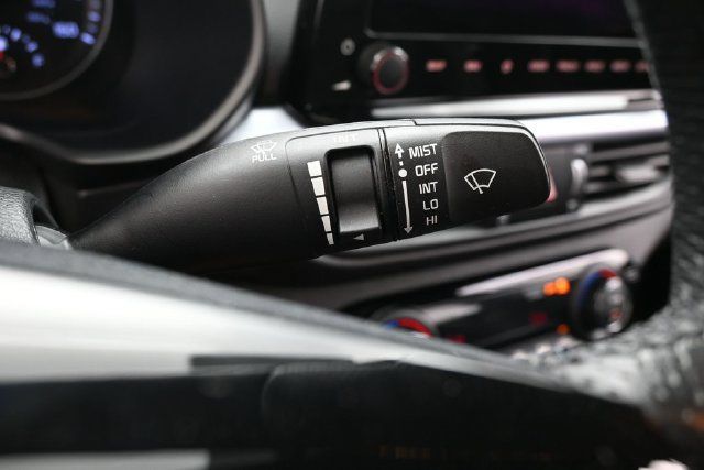 Used 2023 Kia Forte GT-Line w/ GT-Line Technology Package FWD image 18