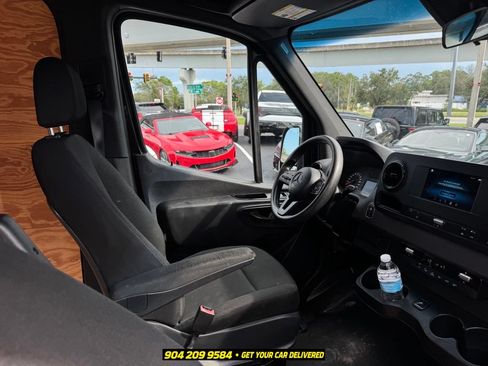 Used 2020 Mercedes-Benz Sprinter 3500 image 24