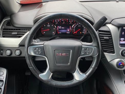 Used 2016 GMC Yukon XL SLE w/ Convenience Package image 21