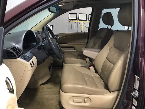 Used 2010 Honda Odyssey EX-L image 11