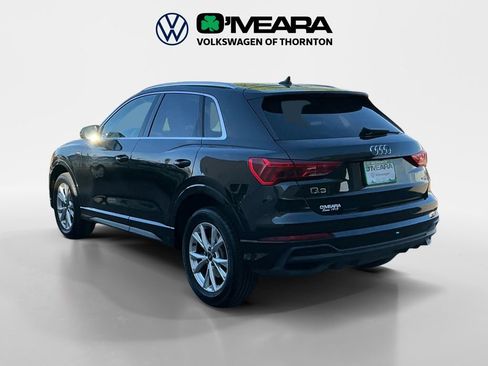 Used 2024 Audi Q3 2.0T Premium image 3