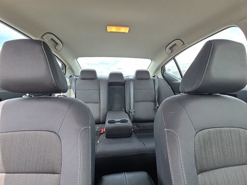 Used 2025 Nissan Altima 2.5 SV AWD/4WD image 39