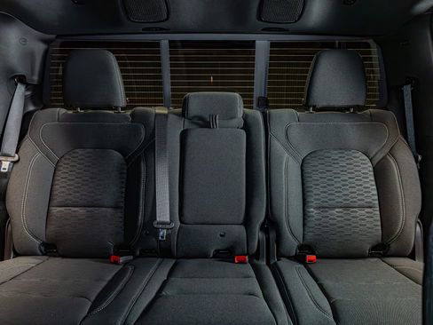 Used 2025 RAM 1500 Big Horn image 24