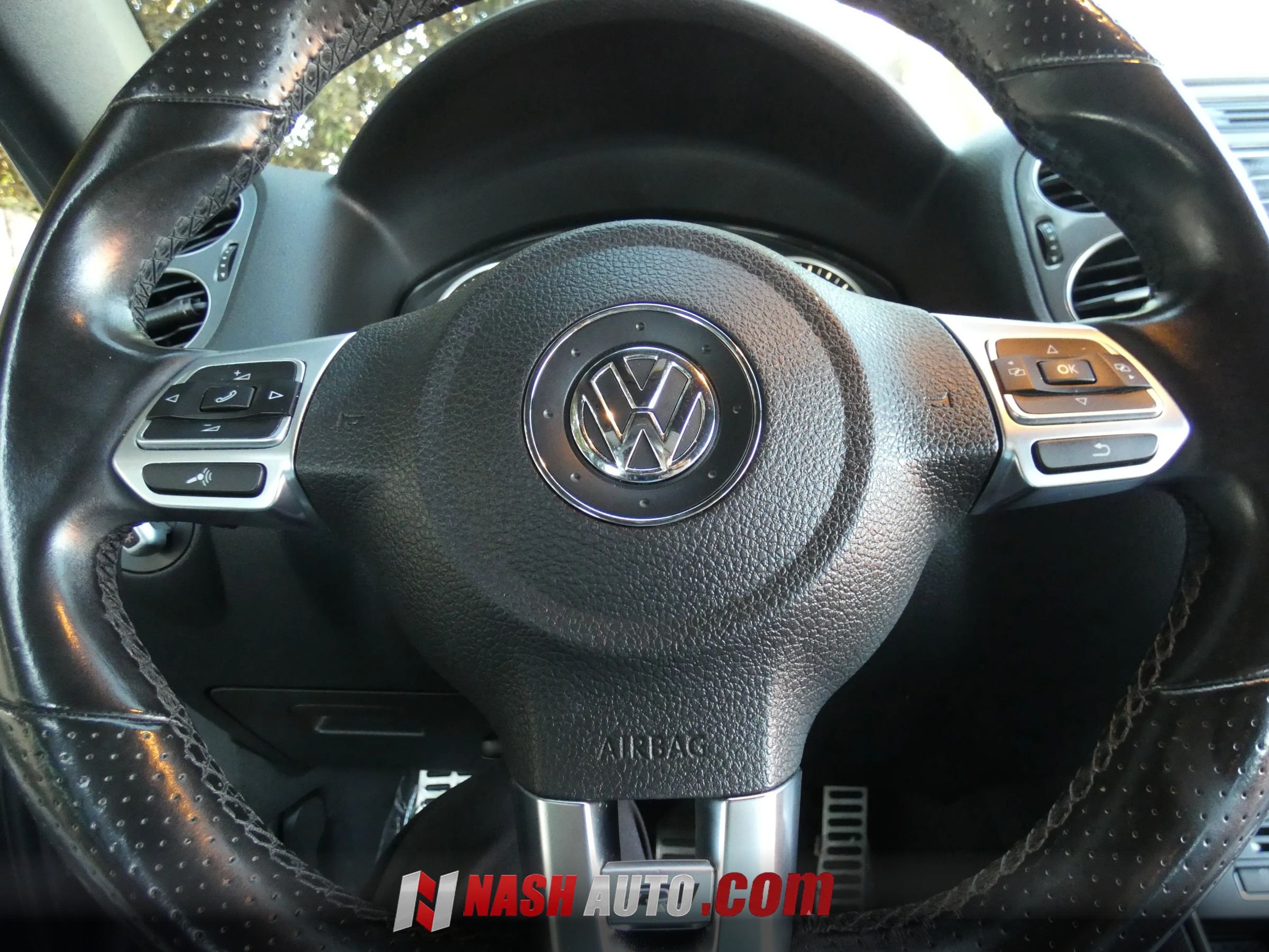 Used 2016 Volkswagen Tiguan R-Line FWD image 66