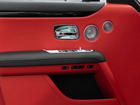 Used 2025 Rolls-Royce Ghost image 33