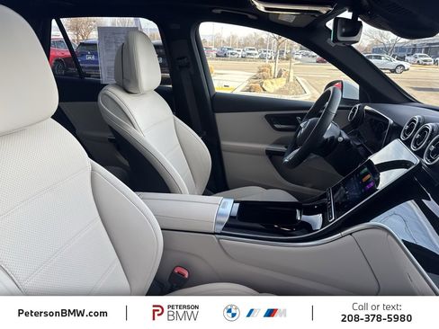 Used 2026 Mercedes-Benz GLC 300 4MATIC image 16