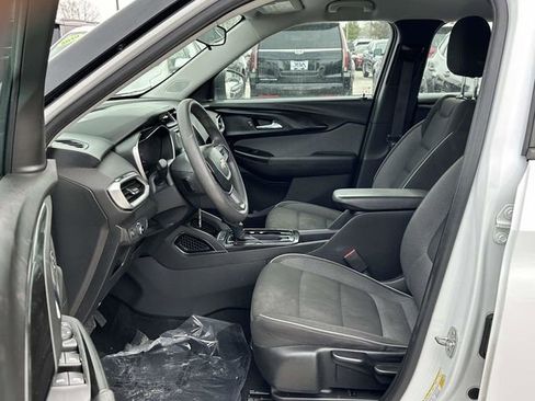 Certified 2021 Chevrolet TrailBlazer LS image 19