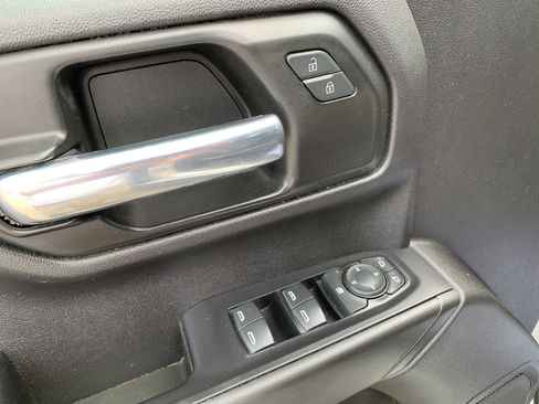 Used 2021 Chevrolet Silverado 1500 Custom image 51