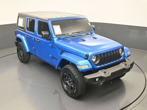 Used 2024 Jeep Wrangler Unlimited Sport AWD/4WD image 48