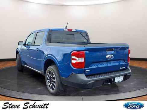Used 2024 Ford Maverick Lariat FWD image 3