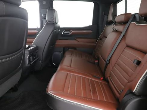 Used 2023 GMC Sierra 1500 Denali Ultimate AWD/4WD image 29