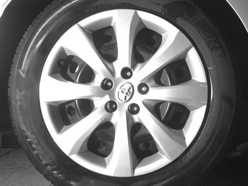 Used 2025 Toyota Corolla LE image 15