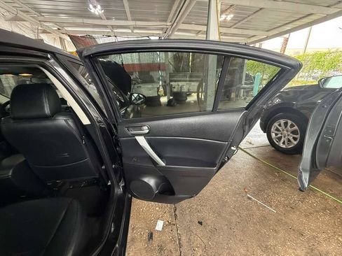 Used 2013 MAZDA MAZDA3 i Grand Touring FWD image 16