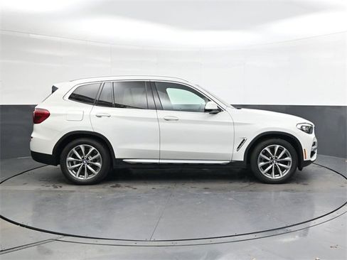 Used 2019 BMW X3 xDrive30i w/ Driving Assistance Package image 3