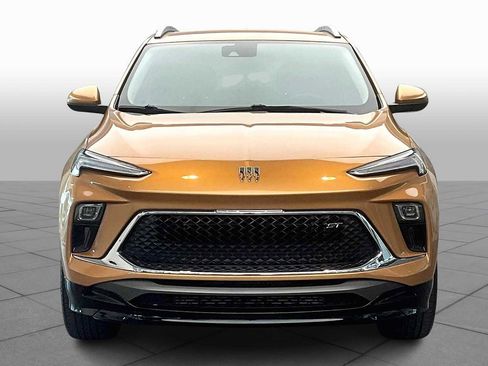 Used 2024 Buick Encore GX Sport Touring w/ Comfort Package image 3