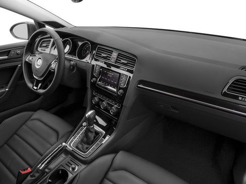 Used 2017 Volkswagen Golf S w/ Driver Assistance Package AWD/4WD image 19