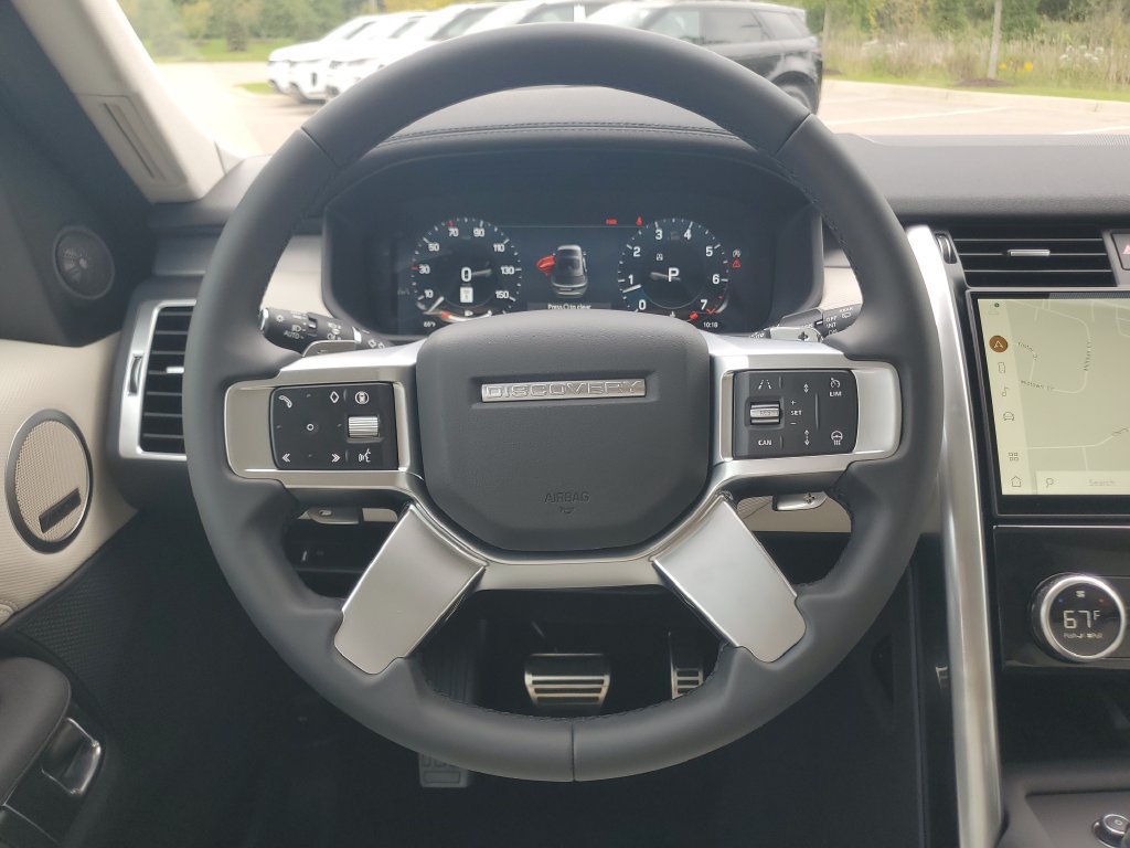 New 2026 Land Rover Discovery Dynamic SE AWD/4WD image 29