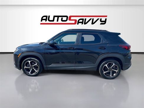 Used 2021 Chevrolet TrailBlazer RS w/ Sun and Liftgate Package image 4
