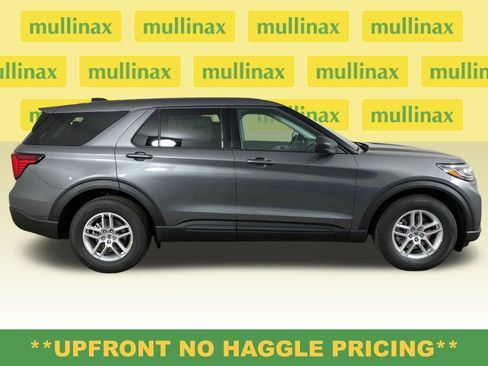 New 2026 Ford Explorer Active image 2