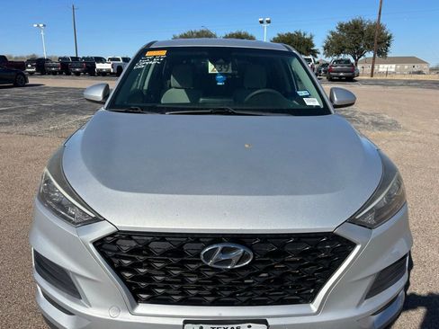 Used 2019 Hyundai Tucson SE image 3