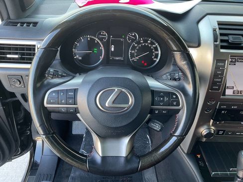 Used 2020 Lexus GX 460 Premium image 17