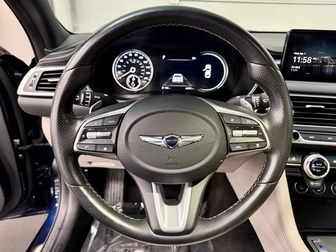 Used 2023 Genesis G70 2.0T AWD/4WD image 24