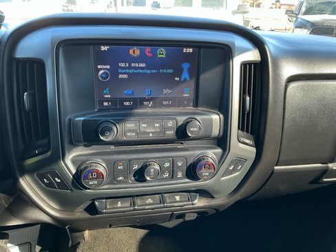 Used 2015 Chevrolet Silverado 3500 LT w/ LT Convenience Package image 19