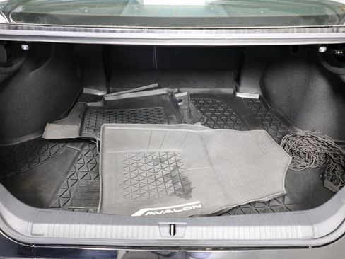 Used 2019 Toyota Avalon Touring image 34