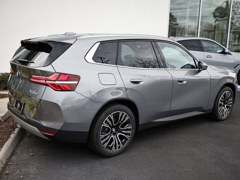 New 2026 BMW X3 xDrive30 w/ Premium Package image 7