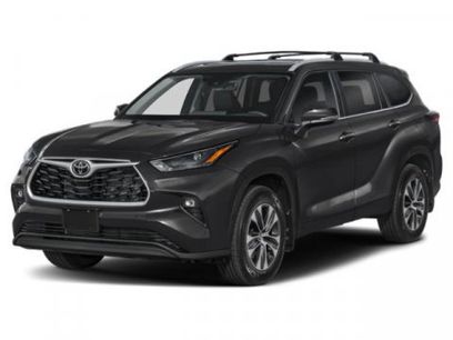 Used 2025 Toyota Highlander XLE