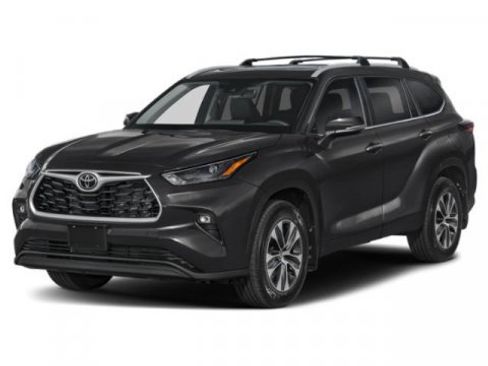 Used 2025 Toyota Highlander XLE AWD/4WD image 1