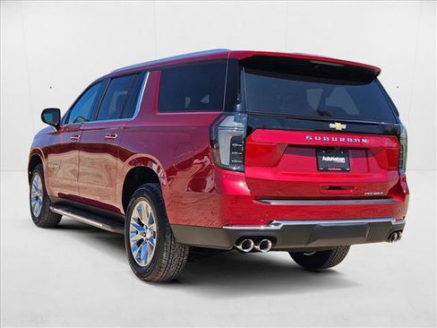 New 2026 Chevrolet Suburban Premier image 9