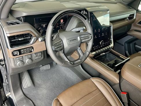 New 2026 GMC Yukon XL Denali Ultimate AWD/4WD image 6