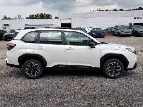 New 2026 Subaru Forester AWD/4WD image 2