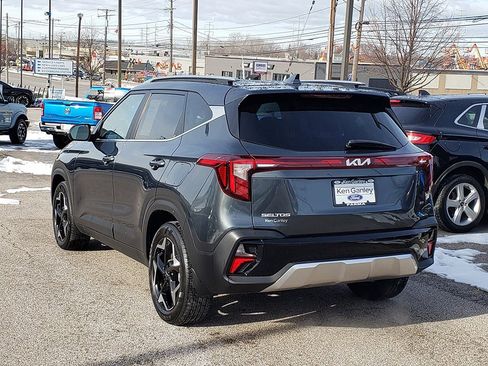 Used 2024 Kia Seltos EX image 7