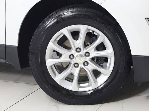 Used 2018 Chevrolet Equinox LT image 13