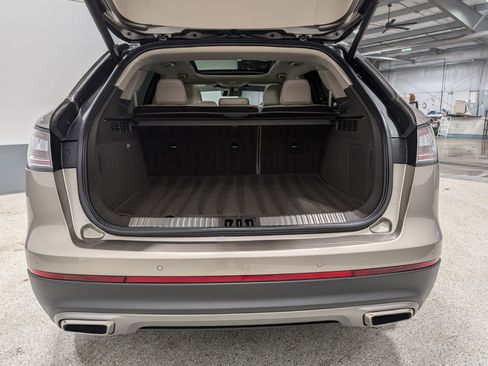 Used 2021 Lincoln Nautilus Reserve w/ Cargo Utility Package image 17