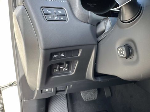 New 2025 Lexus LX 700h Overtrail image 33