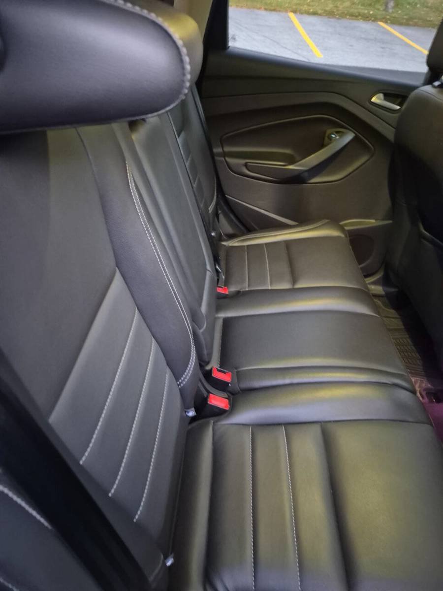 Used 2016 Ford Escape Titanium AWD/4WD image 10