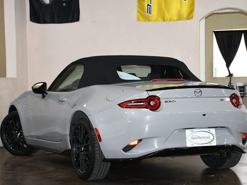 Used 2025 MAZDA MX-5 Miata Club w/ Brembo/BBS Recaro Package RWD image 6