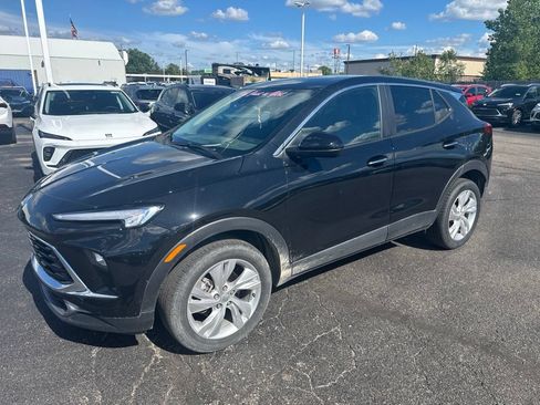 Used 2024 Buick Encore GX Preferred AWD/4WD image 5