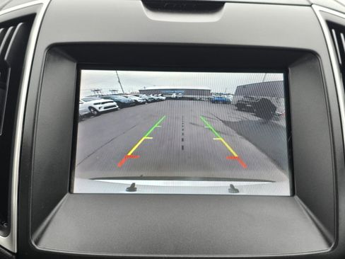 Used 2020 Ford Edge SEL w/ Convenience Package image 10