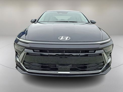 New 2026 Hyundai Sonata SEL image 2