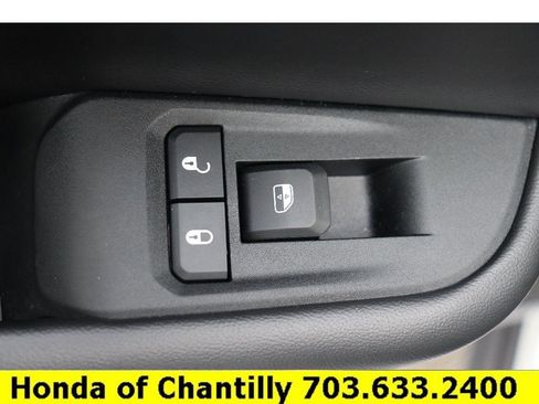 Used 2024 Jeep Grand Cherokee Altitude image 26