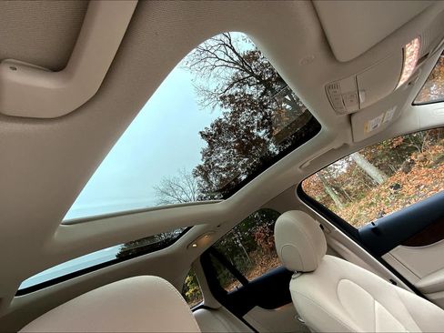 Used 2020 Mercedes-Benz GLC 300 4MATIC image 14
